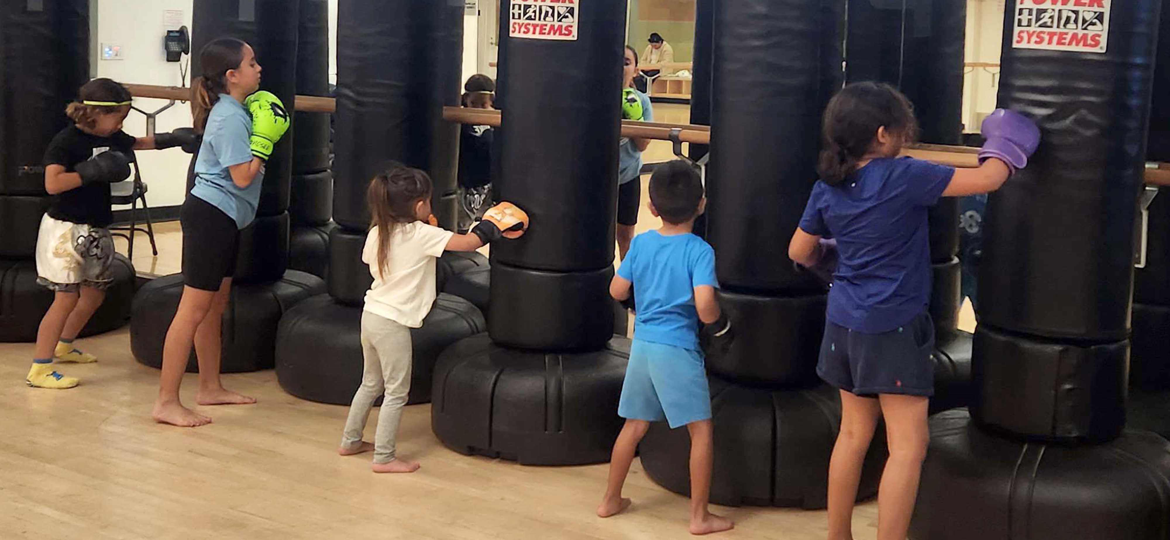 Quinones Muay Thai